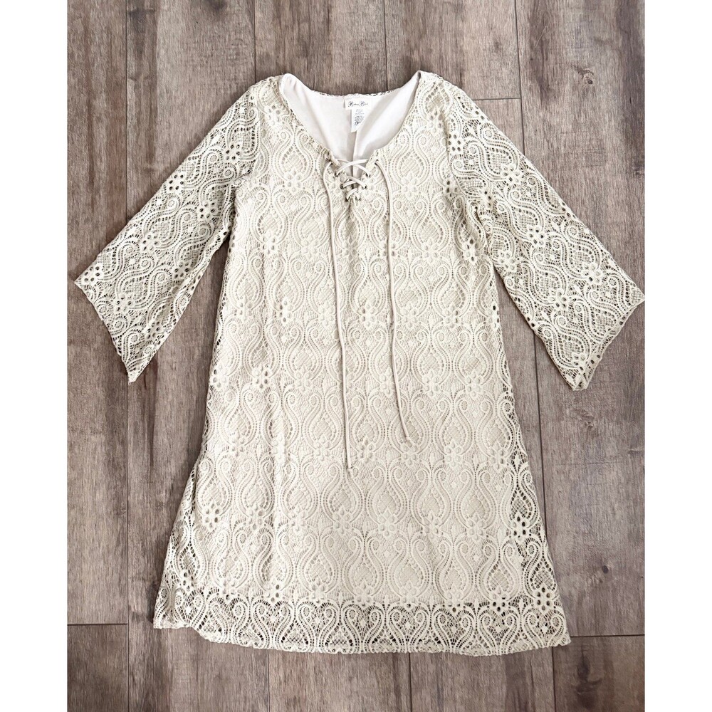 Brittany Black Cream Lace Shift Dress Boho V-Neck Bell Sleeve Size Small